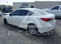 2014 Mazda 3 photo