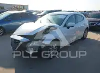2014 Mazda 3 photo