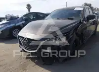 2014 Mazda 3 photo