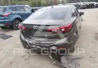 2014 Mazda 3 photo