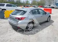 2014 Mazda 3 photo