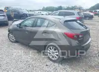 2014 Mazda 3 photo