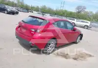 2014 Mazda 3 photo