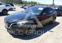 2014 Mazda 3 photo