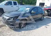 2014 Mazda 3 photo