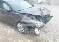 2014 Mazda 3 photo