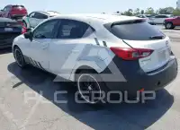 2014 Mazda 3 photo