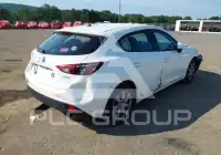 2014 Mazda 3 photo