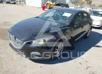 2014 Mazda 3 photo