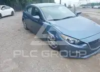 2014 Mazda 3 photo
