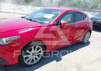 2014 Mazda 3 photo
