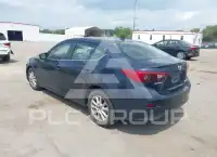2014 Mazda 3 photo