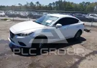 2014 Mazda 3 photo