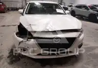 2014 Mazda 3 photo