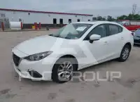 2014 Mazda 3 photo