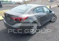 2014 Mazda 3 photo
