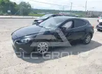 2014 Mazda 3 photo