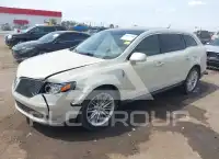 2014 Lincoln MKT фото