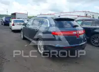 2014 Lincoln MKT photo
