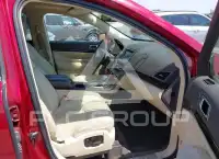 2014 Lincoln MKT фото
