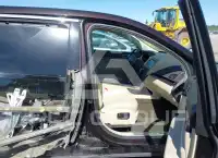 2014 Lincoln MKT фото