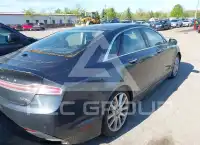 2014 Lincoln MKZ photo