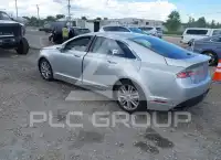 2014 Lincoln MKZ photo