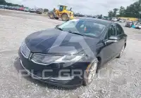 2014 Lincoln MKZ photo