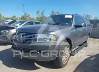 2014 Lincoln NAVIGATOR фото