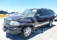 2014 Lincoln NAVIGATOR фото