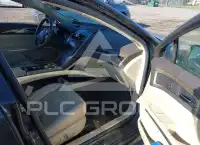 2014 Lincoln MKZ photo