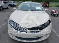 2014 Lincoln MKZ photo
