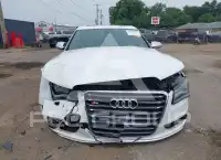2014 Audi S8 фото
