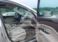 2014 Cadillac SRX фото