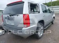 2014 Cadillac ESCALADE photo