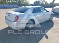2014 Chrysler 300 photo