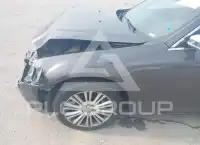 2014 Chrysler 300 photo