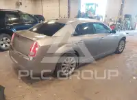 2014 Chrysler 300 фото