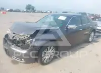 2014 Chrysler 300 photo