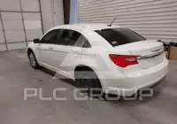 2014 Chrysler 200 photo