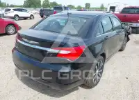 2014 Chrysler 200 фото