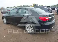 2014 Chrysler 200 photo