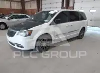 2014 Chrysler TOWN & COUNTRY фото