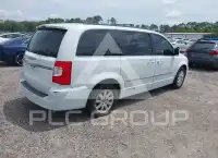 2014 Chrysler TOWN & COUNTRY фото