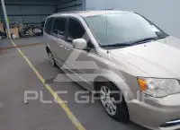2014 Chrysler TOWN & COUNTRY фото