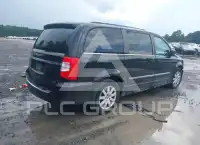 2014 Chrysler TOWN & COUNTRY фото