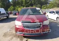 2014 Chrysler TOWN & COUNTRY photo