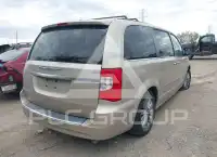 2014 Chrysler TOWN & COUNTRY фото