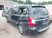 2014 Chrysler TOWN & COUNTRY фото