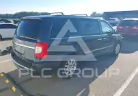 2014 Chrysler TOWN & COUNTRY фото